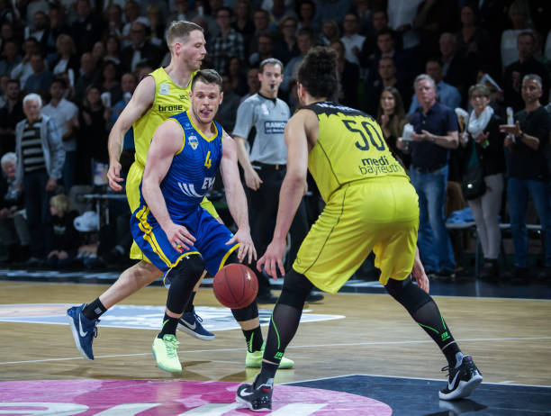 而面对弱旅 而面对弱旅